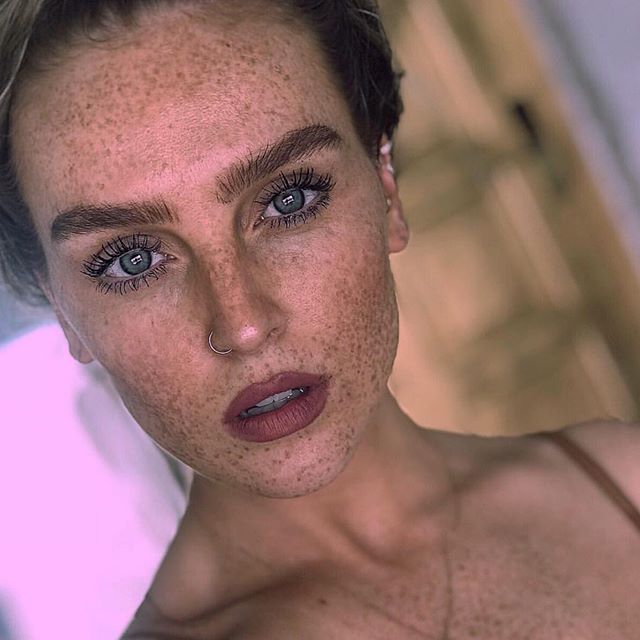 Fluffy brows|Perrie Edwards